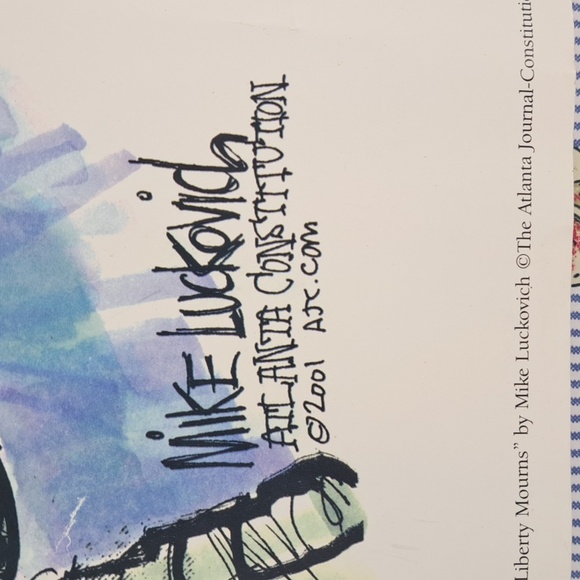 2001 September 11 Liberty Mourns by Mike Lukovich AJC Statue of Liberty poster - Picture 3 of 7